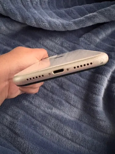 iPhone 1164GB