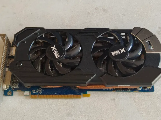 Placa de vídeo AMD HD 6970 2gb