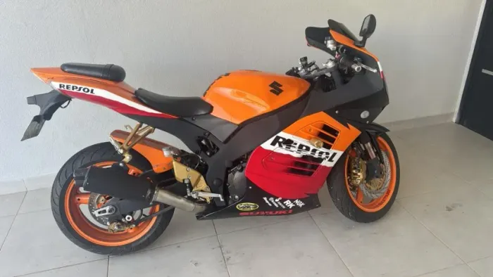 Suzuki RF 900 R 1999