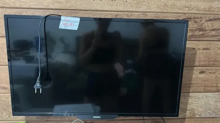 TV 32? NÃO É SMART - funcionando perfeitamente 