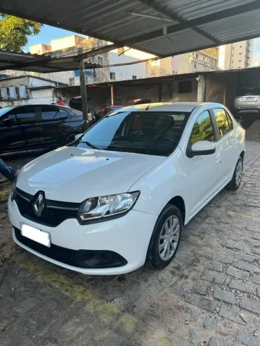 Renault Logan Expression Hi-flex 1.6 8V 4P 2015
