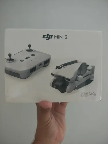 Drone DJI MINI 3 standart RCN1 NOVO (LACRADO)  OFERTA ESPECIAL 