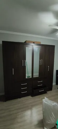 Doa se guarda roupa