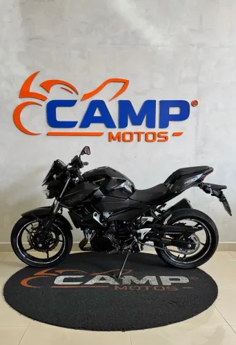 Kawasaki Z400 Ebony 2021