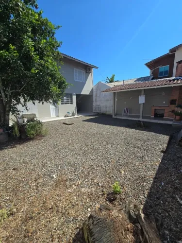 Sobrado averbado na Praia Alegre - Penha/SC - Aprox. 430 metros da praia