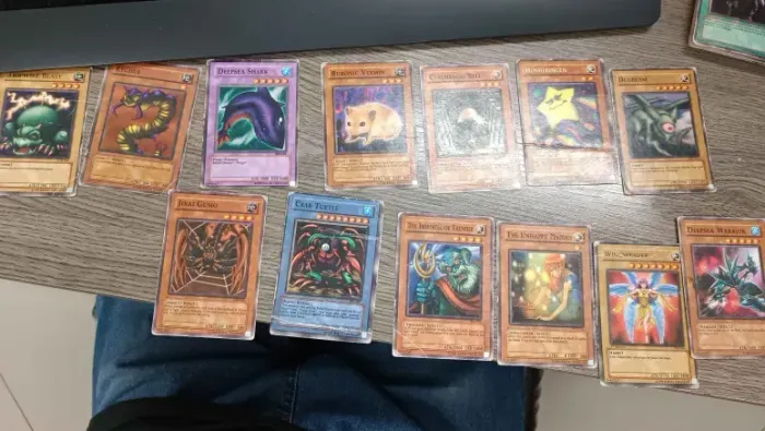 Lote 47 Cartas Yu-Gi-Oh! Antigas Originais (MRD, LOB, PSV)