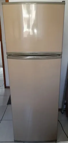 Geladeira eletrolux Double DC 360