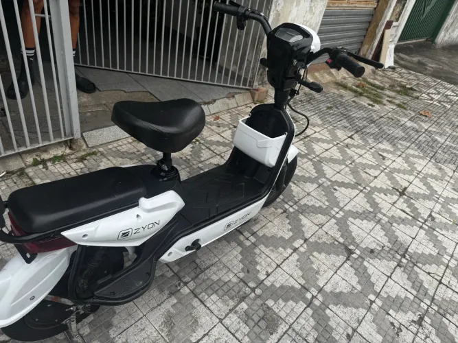 Scooter/motinha elétrica