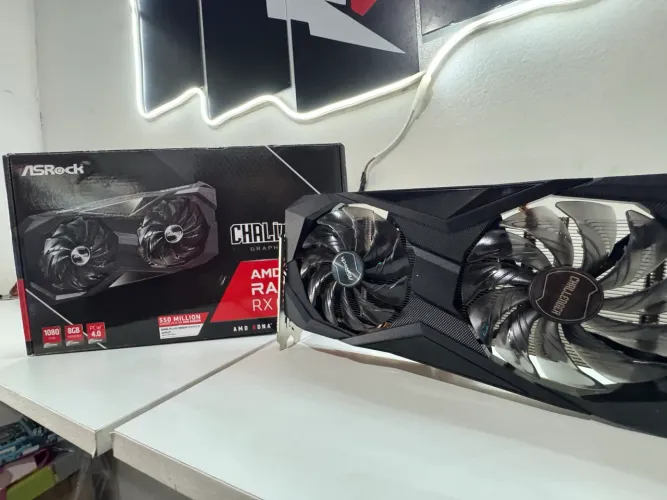 Placa de vídeo Rx6600