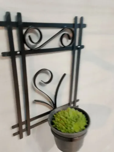 Suporte para planta medindo 40x 30