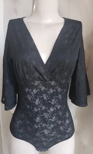 Body em renda preto
