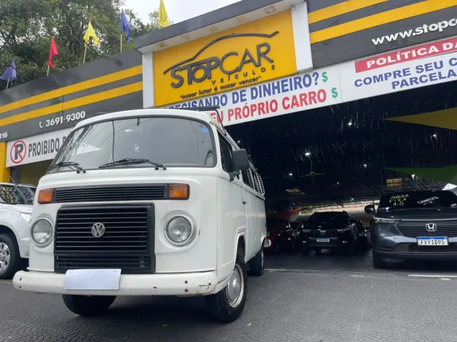 Volkswagen Kombi Standard 1.4 MI Total Flex 8V 2009