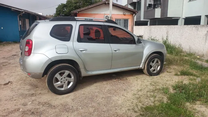 Renault Duster Dynamique 2.0 Hi-flex 16V Aut. 2015