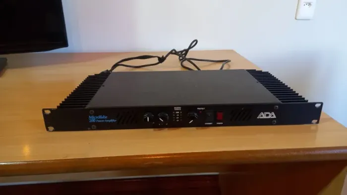 Power Amp Ada MicroTube 200