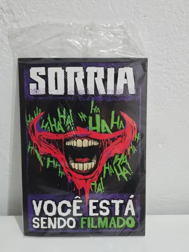 Placa Decoração- Coringa "Sorria você está sendo flimado" Novo