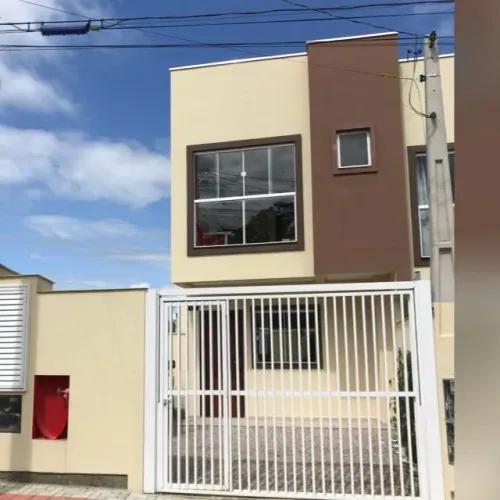 VENDO SOBRADO EM PORTO BELO