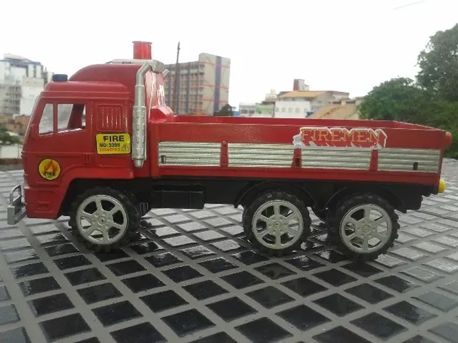 MINIATURA Caminhão de Bombeiros Auxiliar trânsito em operações plástico duro. 