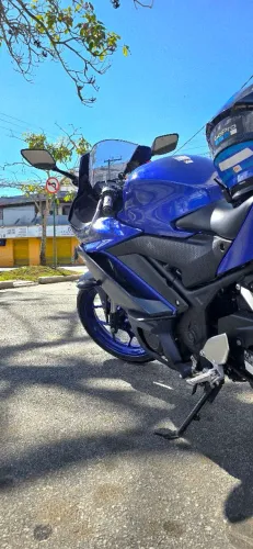 Yamaha R3 2023
