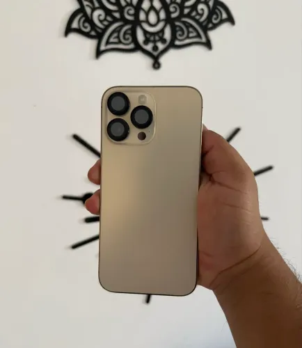 iPhone 14 Pro Max Dourado - 256gb (Perfeito estado)