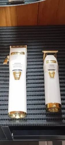 Vende se maquina de corte e acabamento 