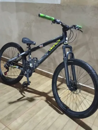Vendo bicicleta Vikingx aro 26