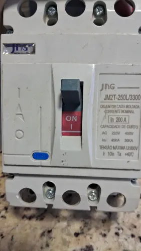 disjuntor caixa moldada 200A. 250,00