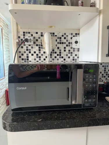 Vendo microondas consul R$420,00 inox 32 ltrs