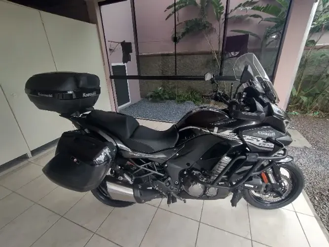 Versys 1000 GT ano 2020