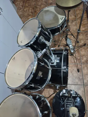 Bateria  My completa semi nova<br>Telefone  *