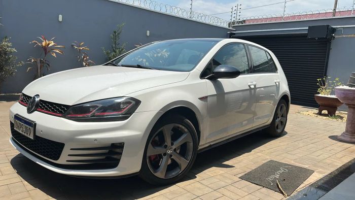 Imagem de Volkswagen Golf GTI 2.0 TSI 220cv Aut. 2015