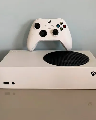 Xbox Series S 512GB Branco + Controle - Impecável, sem riscos