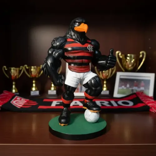 Estátua Urubu do Mengão