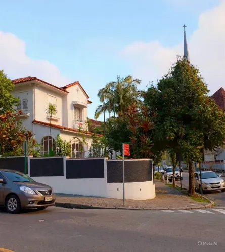 Centro - Casa Comercial - localização estratégica!