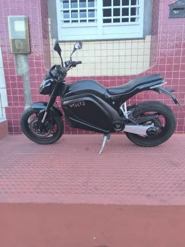 Vendo ou troco por terreno ou algo de meu interesse.