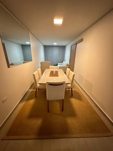 Mesa de jantar 6 cadeiras