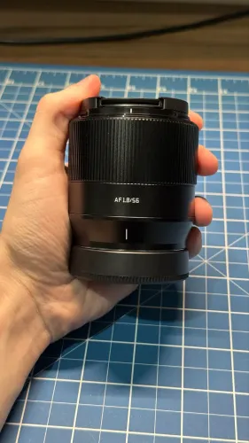 LENTE TTARTISAN 56mm f1.8 - AF - E-mount - Full Frame