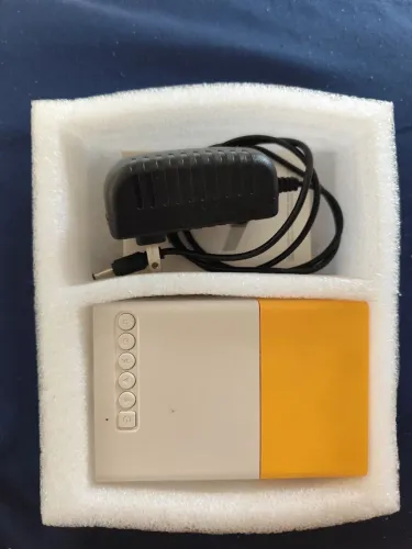Mini Projetor LED portátil suporta HDMI USB