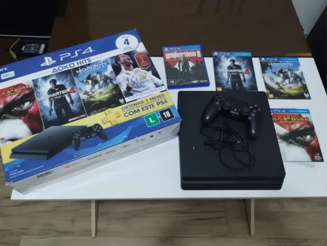 Ps4 slim 500mb