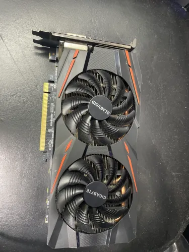 Placa de vídeo Rx 570