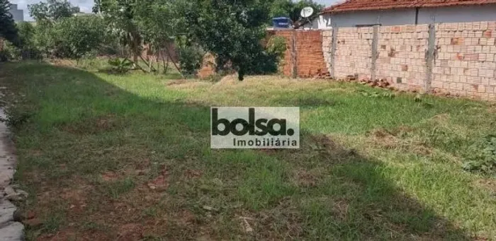 Terreno para venda com 484 m² em Vila São João da Boa Vista, Bauru - SP