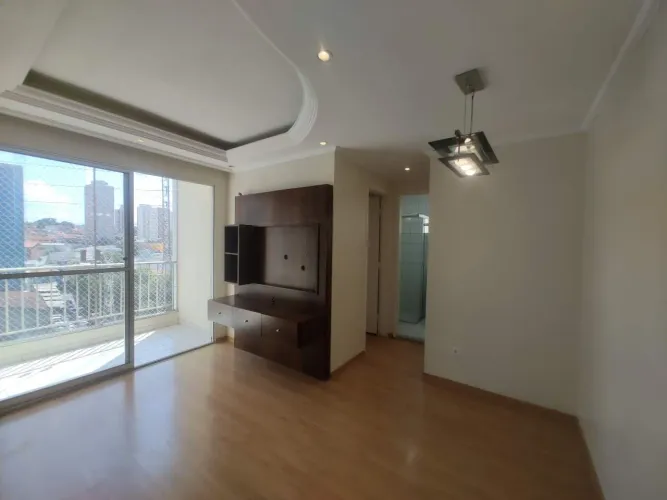 Apartamento com 2 Dormitórios, Sacada e Vaga de Garagem Próximo ao Metrô e à Marginal Tiet
