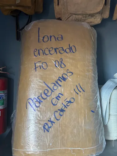 Lona para caminhões