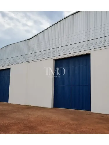 Galpão 3 dormitórios para alugar Centro Salgueiro/PE