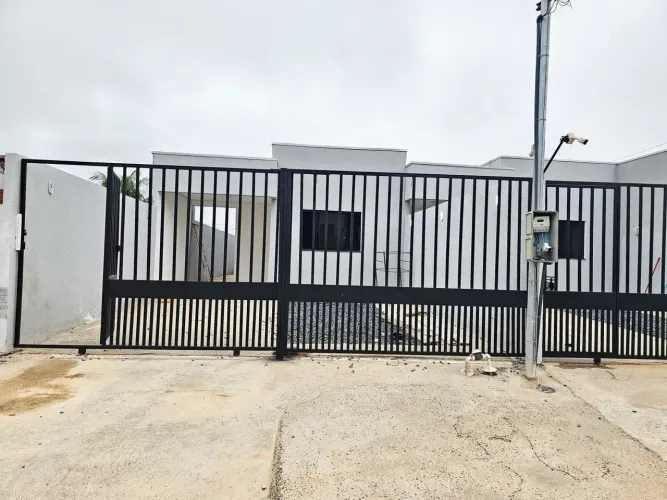 Casa a Venda 3 Quartos 1 Suíte Bairro Altos do Coxipó - Cuiabá - MT