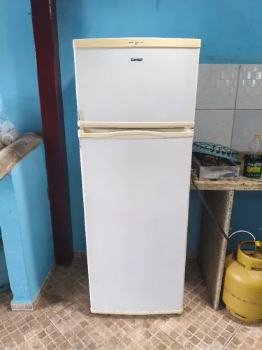 Geladeira Consul 330L
