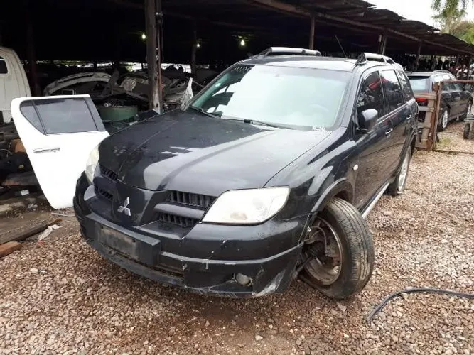 Sucata Mitsubishi Airtrek 4x4 2007 Retirada De Peças