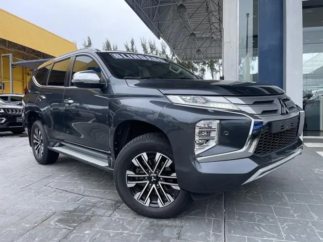 MITSUBISHI PAJERO HPE BLINDADO 2023 3MIL RODADOS ÚNICA DONA 