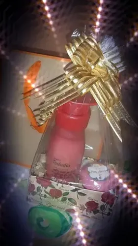 KITS COM HIDRATANTE 400ML PARA PRESENTEAR