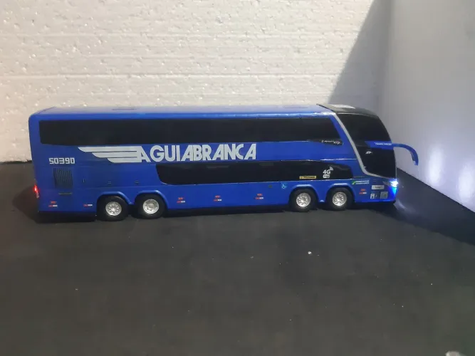 Ônibus Miniaturas novo na caixa