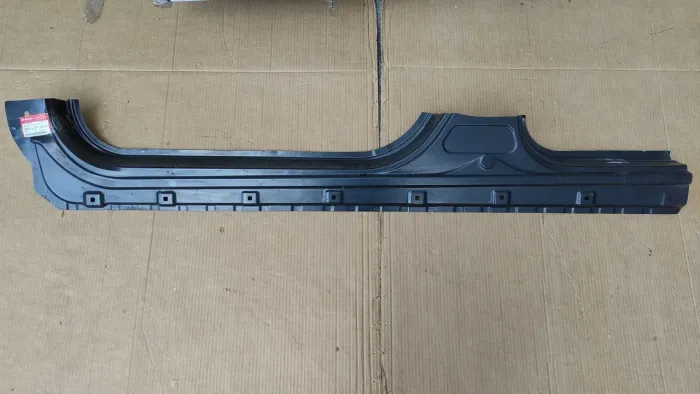 Soleira da lateral Esquerda Honda Civic 2017 a 2021 G10 Original 